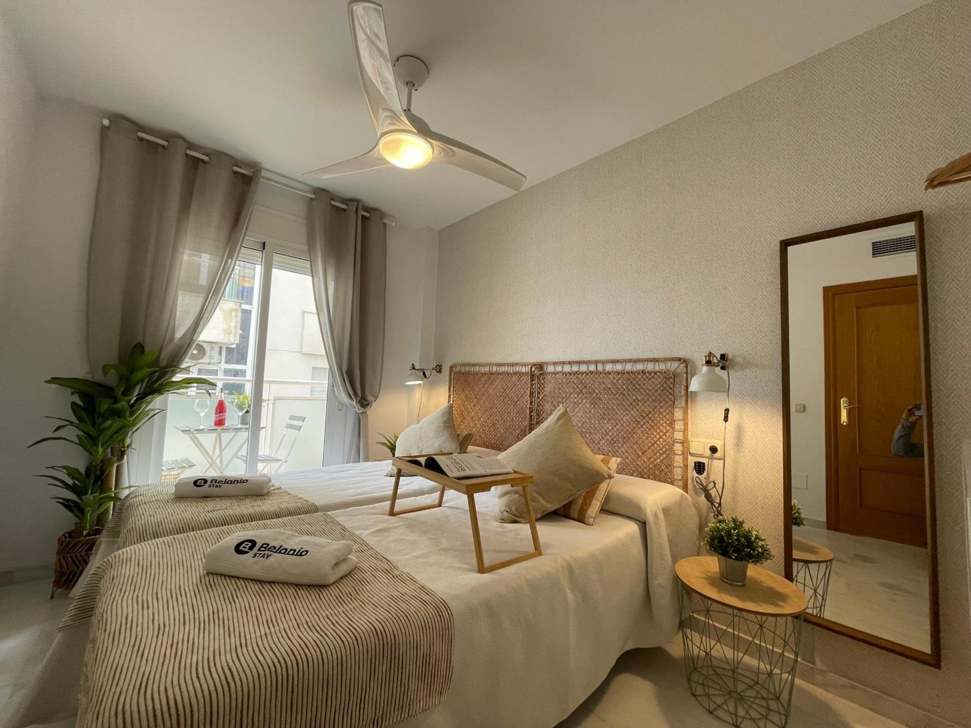Fuengirola Beach Apartment By Stay Belonio Bagian luar foto