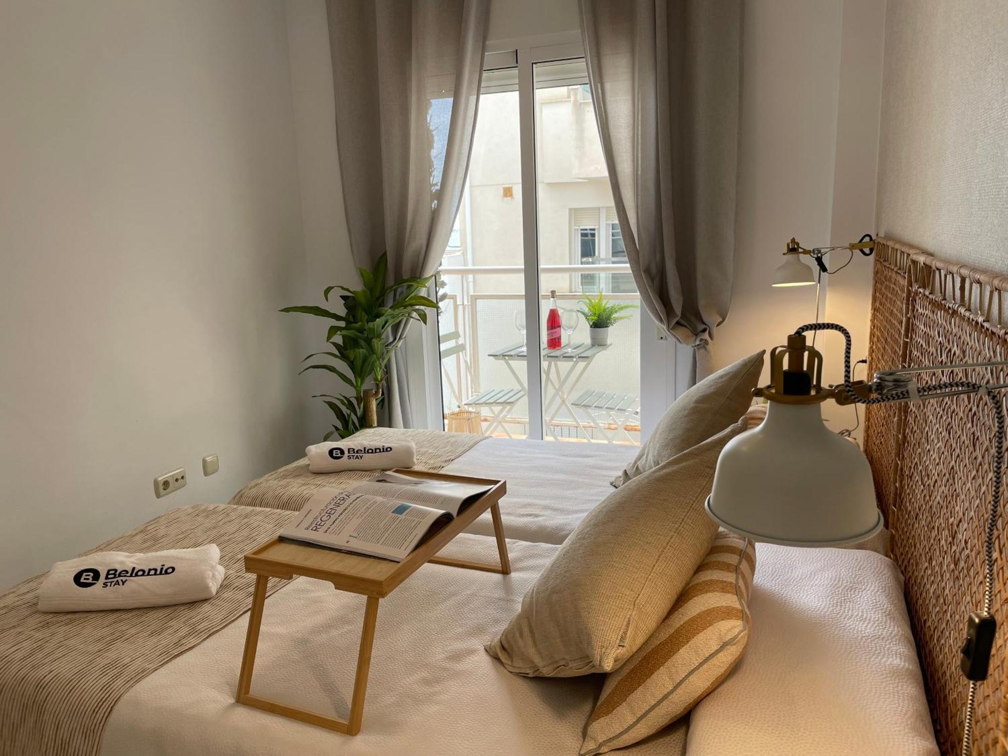 Fuengirola Beach Apartment By Stay Belonio Bagian luar foto