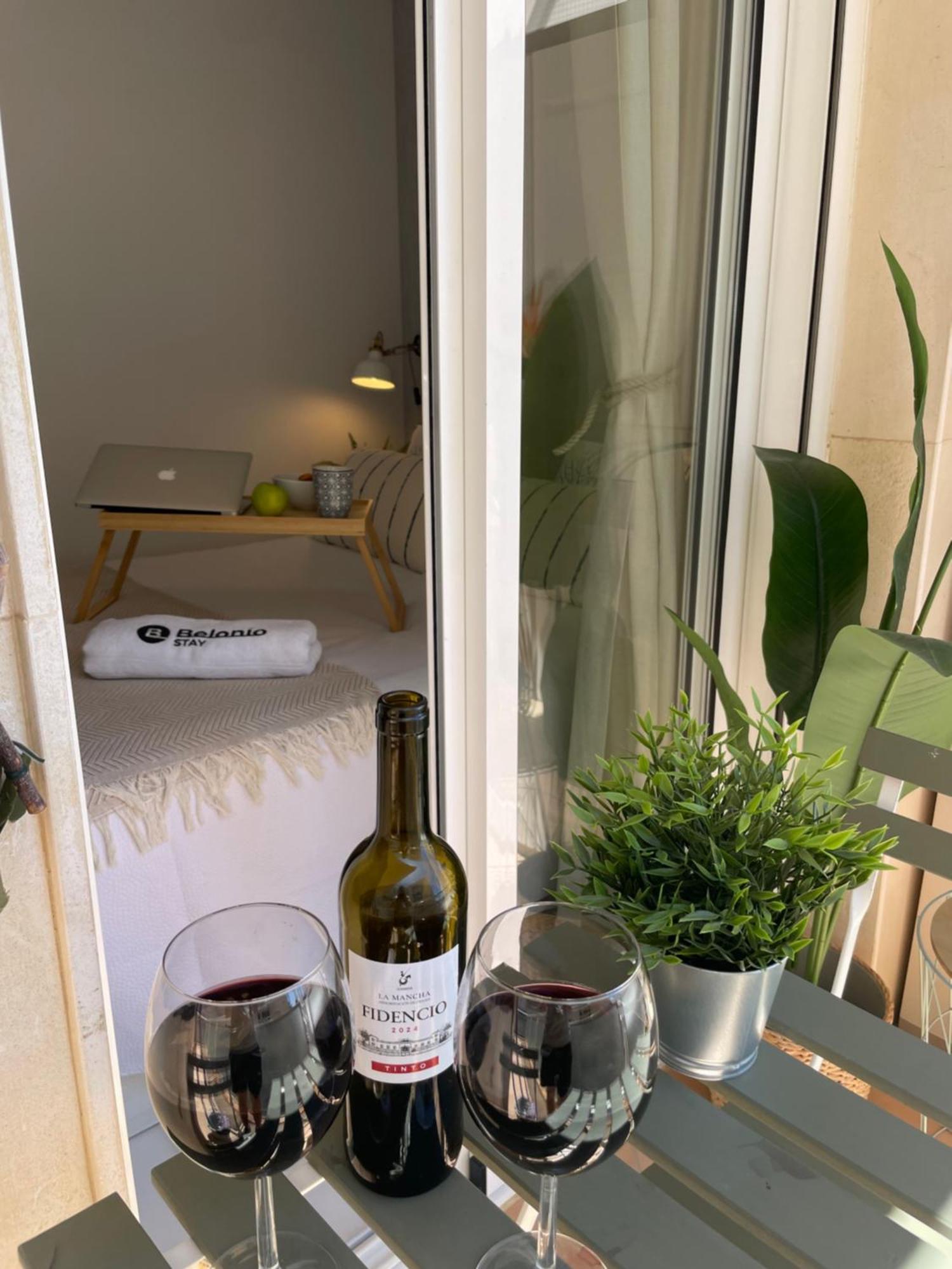 Fuengirola Beach Apartment By Stay Belonio Bagian luar foto