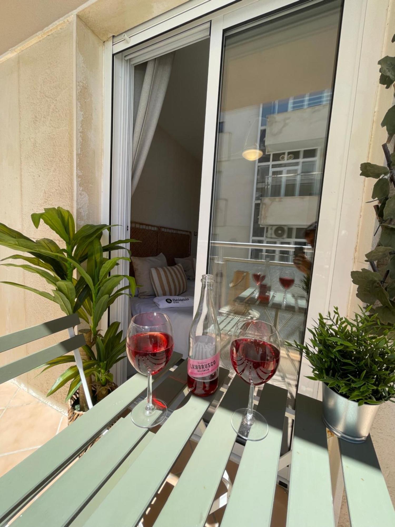 Fuengirola Beach Apartment By Stay Belonio Bagian luar foto