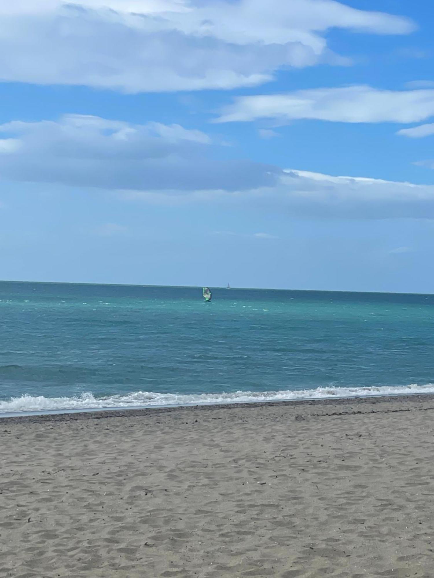 Fuengirola Beach Apartment By Stay Belonio Bagian luar foto