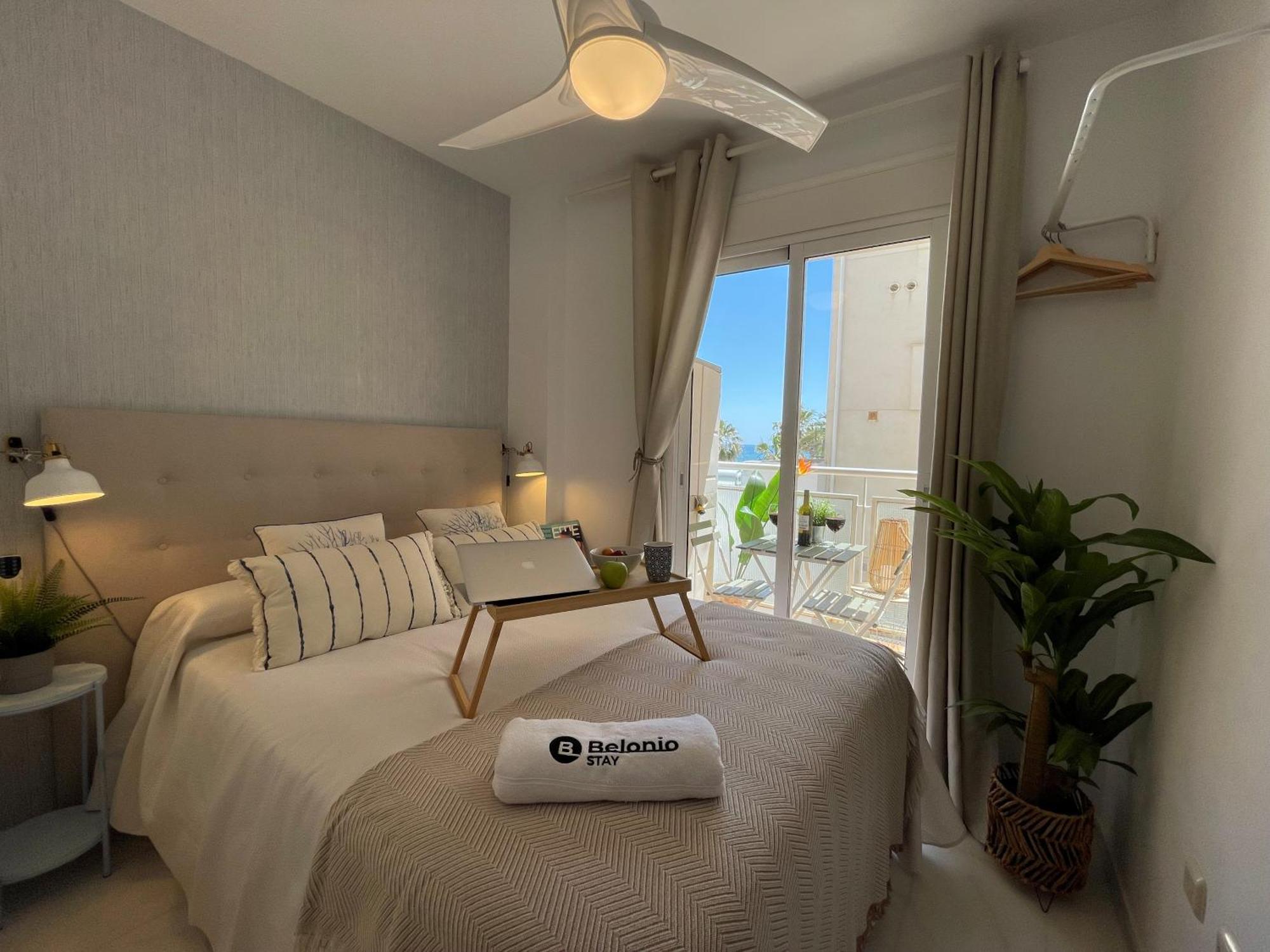 Fuengirola Beach Apartment By Stay Belonio Bagian luar foto