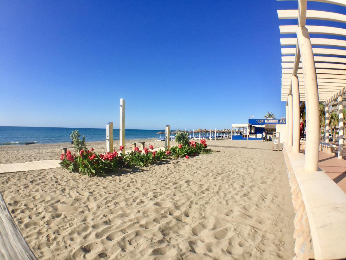 Fuengirola Beach Apartment By Stay Belonio Bagian luar foto